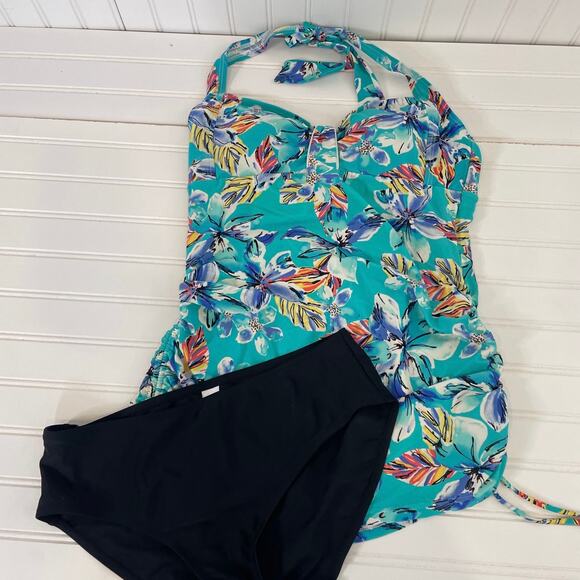 Croft and Barrow & Merona One Piece & Two Piece Swim Set Bundle OF 3 Size M - Picture 2 of 9